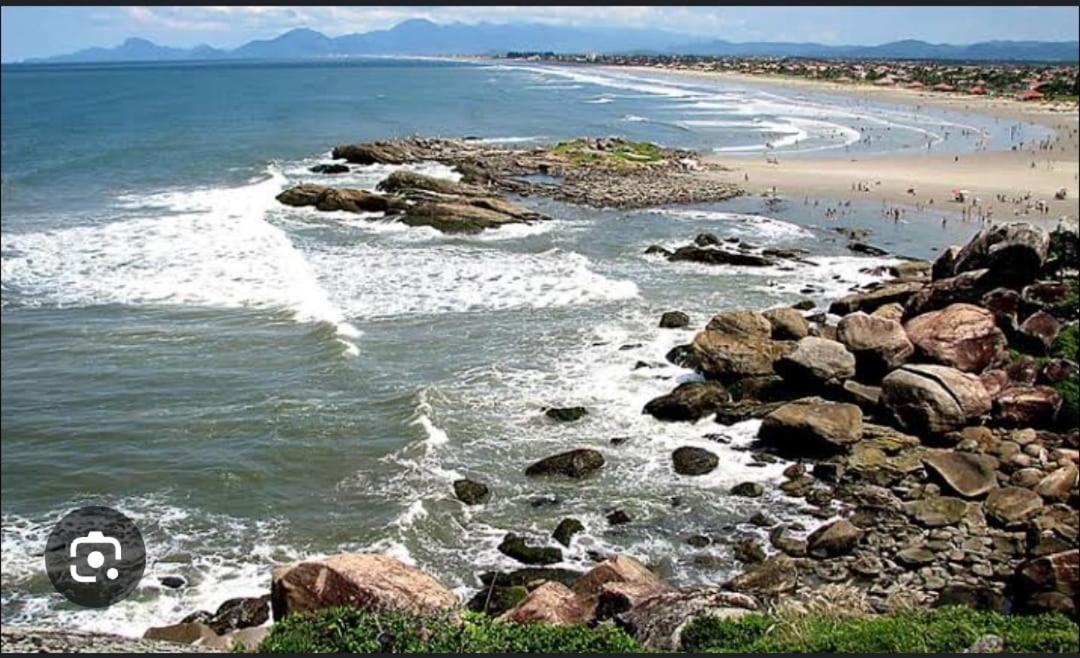 Itanhaem Pe Na Areia Villa Bagian luar foto